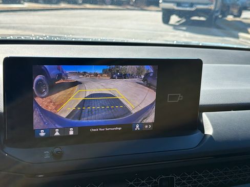 Used 2025 Honda Accord Sport image 32