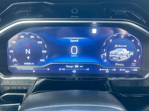 Used 2023 Chevrolet Silverado 1500 LT image 32