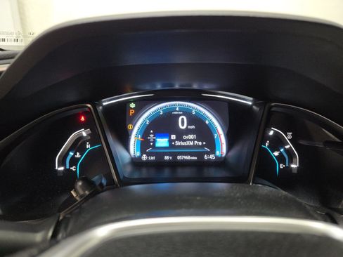 Used 2018 Honda Civic EX image 11