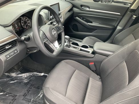 Used 2023 Nissan Altima 2.5 SV FWD image 20