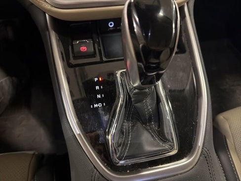 Used 2023 Subaru Outback Limited image 6