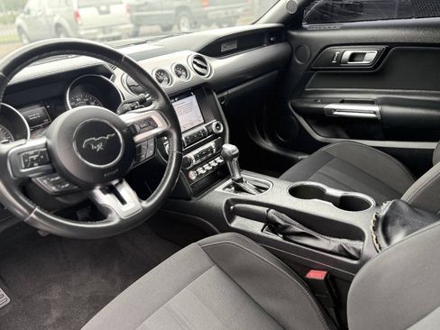 Used 2019 Ford Mustang GT w/ GT Performance Package RWD image 13