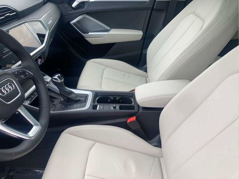 Used 2024 Audi Q3 2.0T Premium Plus image 10