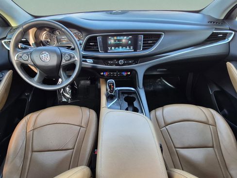 Used 2018 Buick Enclave Essence FWD image 13