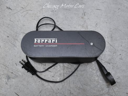 Used 2024 Ferrari Roma Spider RWD image 37