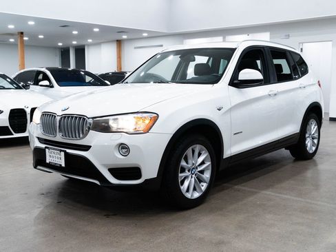 Used 2017 BMW X3 xDrive28i image 26