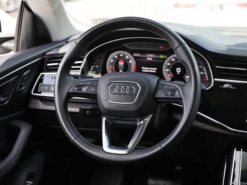 Used 2023 Audi Q8 Premium Plus w/ Premium Plus Package AWD/4WD image 27