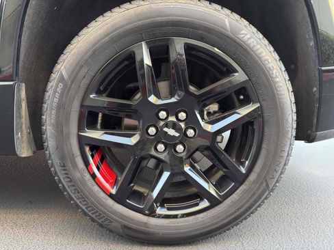 Used 2018 Chevrolet Traverse Premier w/ Redline Edition image 16