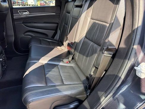 Used 2015 Jeep Grand Cherokee Limited w/ Trailer Tow Group IV AWD/4WD image 20