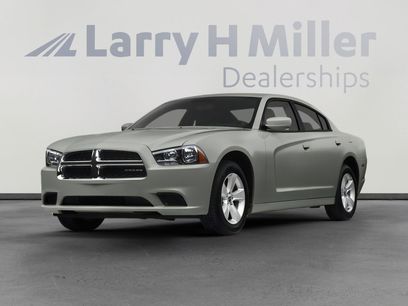 Used 2013 Dodge Charger SE