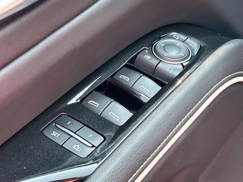 Used 2023 Cadillac Escalade Sport w/ LPO, ONYX Package AWD/4WD image 26