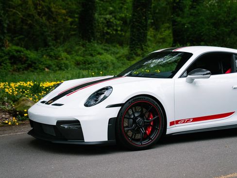 Used 2026 Porsche 911 GT3 RWD image 29