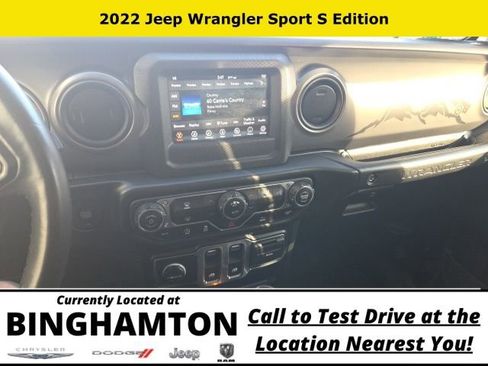 Used 2022 Jeep Wrangler Sport S image 16