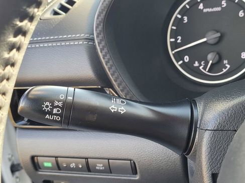 Used 2021 Nissan Sentra SV FWD image 16