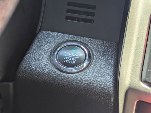 Used 2016 Ford F150 Lariat w/ Equipment Group 502A Luxury AWD/4WD image 21