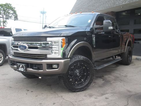 Used 2018 Ford F250 King Ranch w/ King Ranch Ultimate Package AWD/4WD image 35