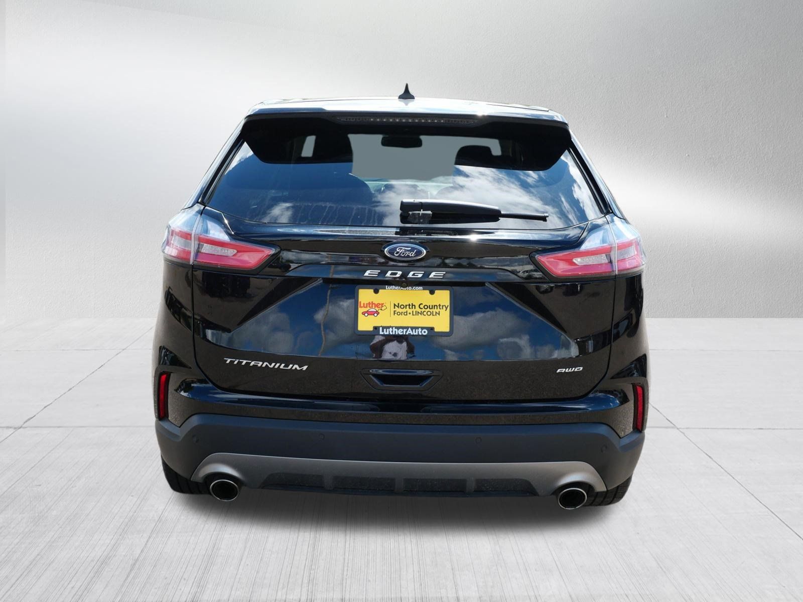 Certified 2024 Ford Edge Titanium AWD/4WD image 6