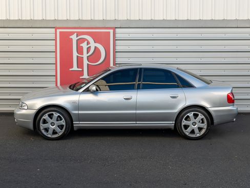 Used 2002 Audi S4 Sedan image 34