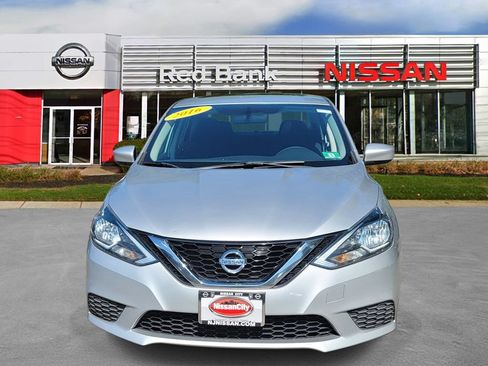 Used 2016 Nissan Sentra SV w/ Style Package FWD image 2