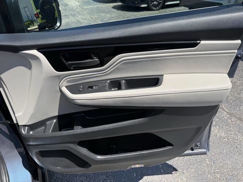 Used 2025 Honda Odyssey EX-L image 25