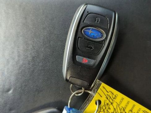 Used 2023 Subaru Forester Premium image 35