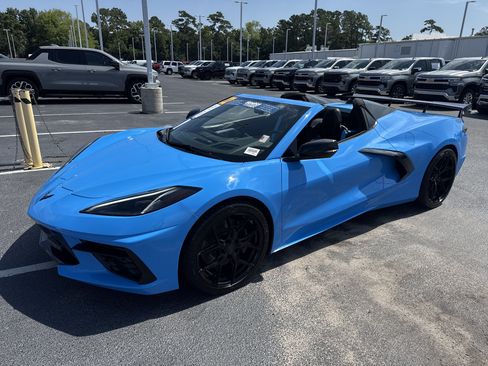 Used 2022 Chevrolet Corvette Stingray Premium Conv w/ Z51 Performance Package RWD image 37