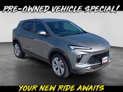Used 2026 Buick Encore GX Preferred AWD/4WD image 1