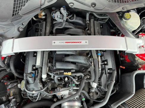 Used 2017 Ford Mustang Shelby GT350 RWD image 13