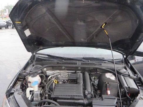 Used 2016 Volkswagen Jetta S FWD image 9