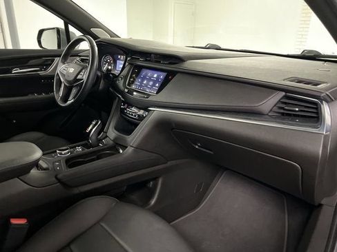 Certified 2021 Cadillac XT5 Premium Luxury FWD image 30
