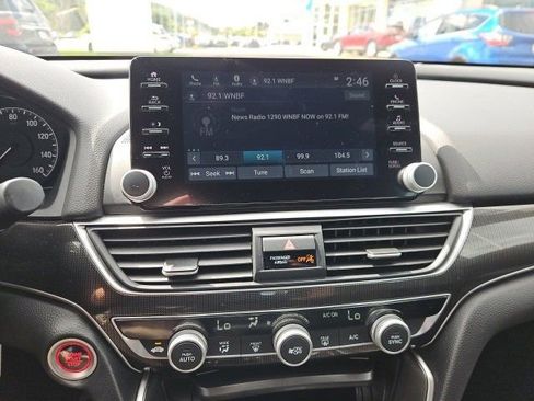 Used 2022 Honda Accord Sport image 12