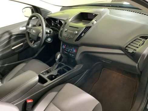 Used 2018 Ford Escape SE image 33