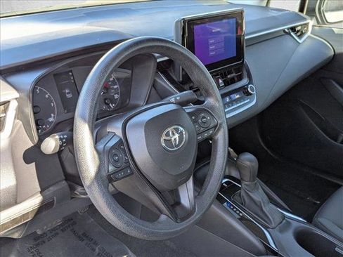 Used 2023 Toyota Corolla LE image 9