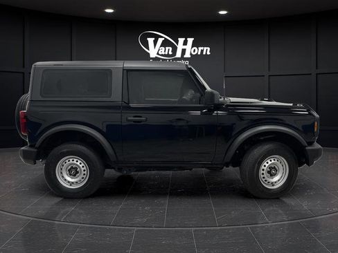 Used 2023 Ford Bronco 2-Door image 2