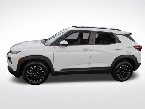 Used 2023 Chevrolet TrailBlazer LT w/ Convenience Package FWD image 4
