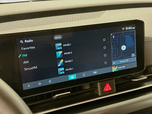 Used 2026 Kia Carnival FWD image 21