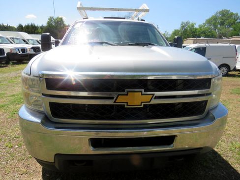 Used 2013 Chevrolet Silverado 3500 LT image 2