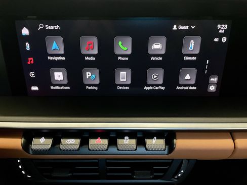 Used 2025 Porsche 911 Carrera image 19