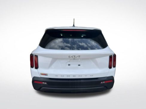 Used 2022 Kia Sorento LX FWD image 40