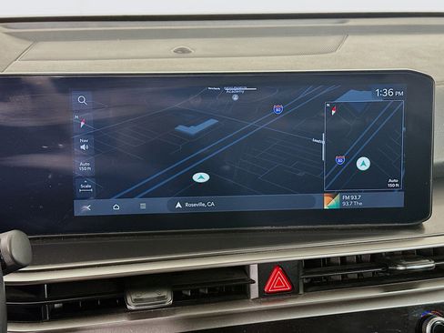 Used 2024 Kia Sorento S image 22