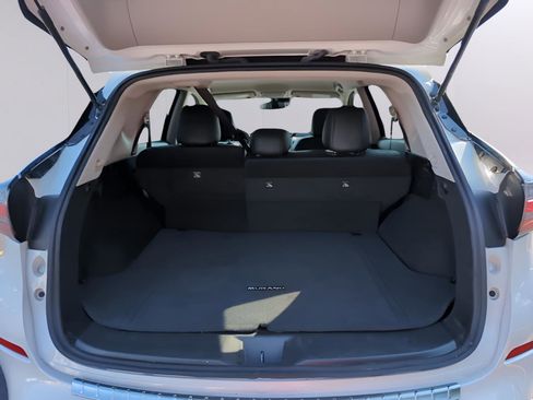 Used 2023 Nissan Murano SV w/ SV Midnight Edition Package FWD image 9
