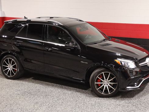 Used 2017 Mercedes-Benz GLE 63 AMG 4MATIC image 2