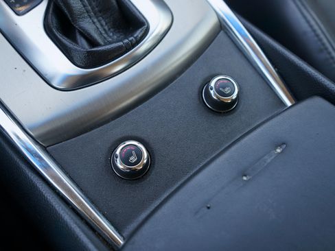 Used 2012 INFINITI G25 Journey RWD image 14