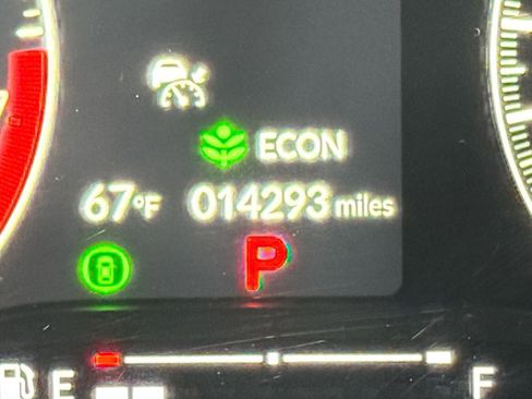 Used 2025 Honda Civic Sport image 38