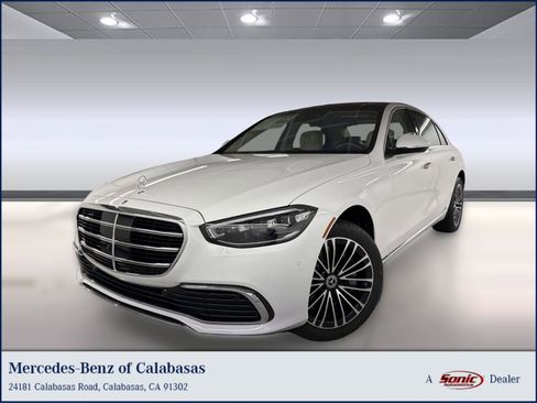 New 2026 Mercedes-Benz S 580e 4MATIC Sedan image 1