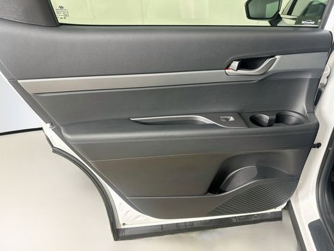 Used 2025 Hyundai Palisade SEL FWD image 27