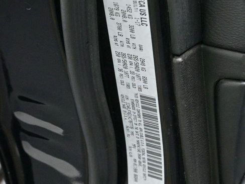 Used 2017 Jeep Grand Cherokee Altitude AWD/4WD image 37