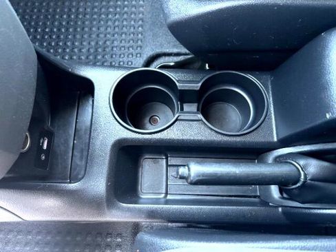 Used 2020 Nissan NV200 S image 25