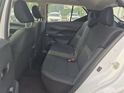 Used 2024 Nissan Kicks S FWD image 21