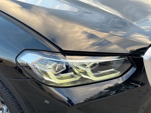 Used 2023 BMW X3 xDrive30i w/ Premium Package image 34